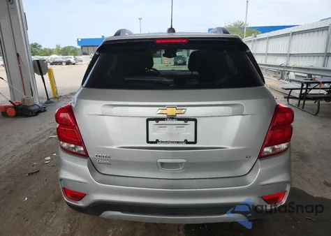 2019 Chevrolet Trax 1Lt z USA, uszkodzony, nr VIN KL7CJLSB6KB815219